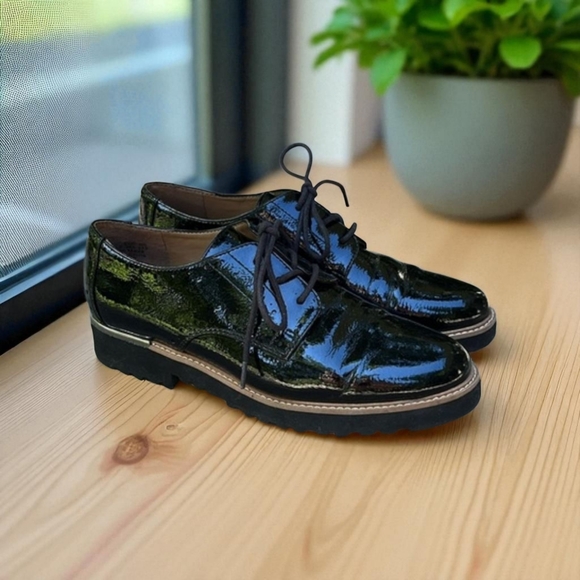 Franco Sarto Cyber Patent Leather Lace Up Oxfords in Black Women’s Sz 6 1/2 - Picture 1 of 10